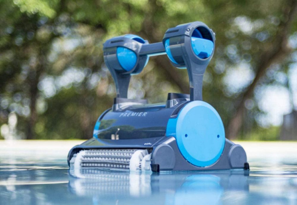 Dolphin Premier Pool Cleaner