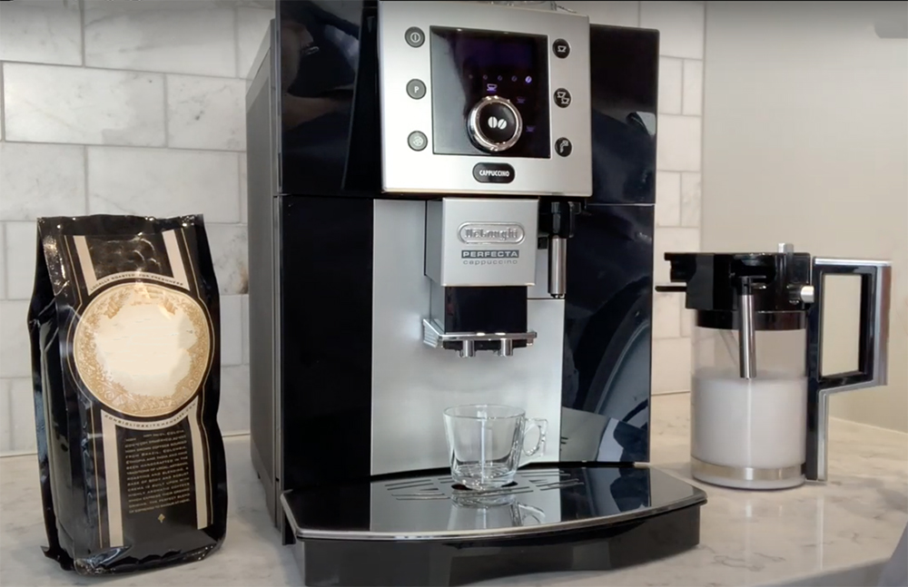 DeLonghi ESAM5500B Inc Digital Super-Automatic Espresso Machine Review